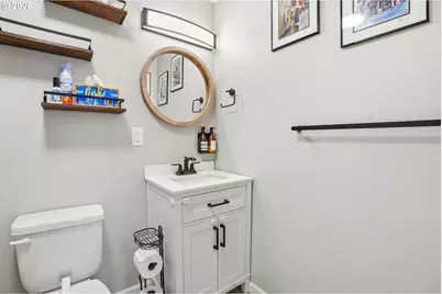 735 SW 136th Ave, Beaverton, OR 97005 - Photo 19