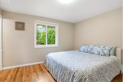 735 SW 136th Ave, Beaverton, OR 97005 - Photo 15