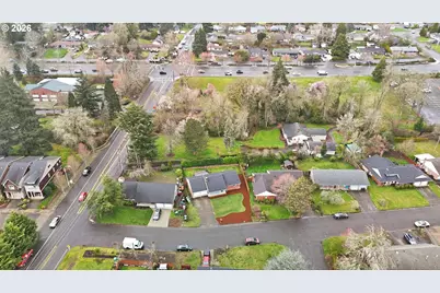 735 SW 136th Ave, Beaverton, OR 97005 - Photo 31