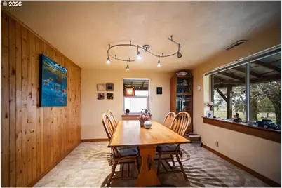 67086 Happy Walrus Rd, Summerville, OR 97876 - Photo 9