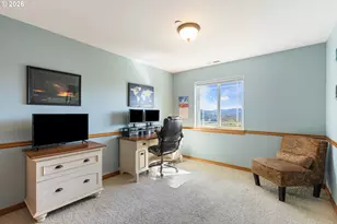 660 18th Ave, Coos Bay, OR 97420 - Photo 29