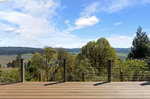 660 18th Ave, Coos Bay, OR 97420 - Photo 41