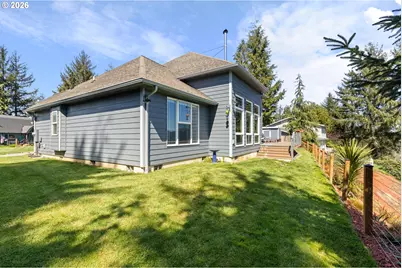 660 18th Ave, Coos Bay, OR 97420 - Photo 39