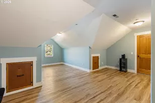 660 18th Ave, Coos Bay, OR 97420 - Photo 27