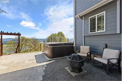 660 18th Ave, Coos Bay, OR 97420 - Photo 43