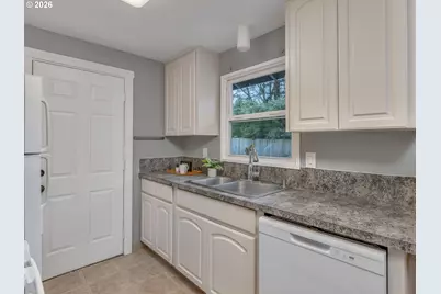 17901 Tualata Ave, Lake Oswego, OR 97035 - Photo 19