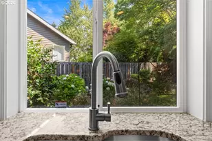 4984 Bilford Ln, Lake Oswego, OR 97035 - Photo 11