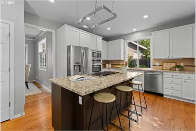 4984 Bilford Ln, Lake Oswego, OR 97035 - Photo 9