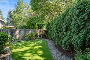 4984 Bilford Ln, Lake Oswego, OR 97035 - Photo 41