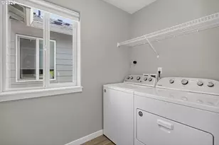 1262 SE Windsong Dr, Cascade Locks, OR 97014 - Photo 21