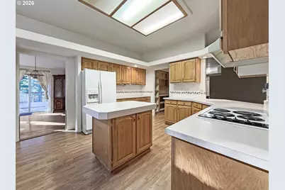 19026 Pacific Crest Dr, Brookings, OR 97415 - Photo 11