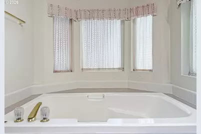 19026 Pacific Crest Dr, Brookings, OR 97415 - Photo 29