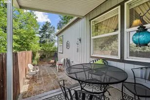 13249 SE Schiller St, Portland, OR 97236 - Photo 29