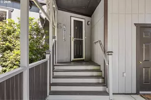 13249 SE Schiller St, Portland, OR 97236 - Photo 5