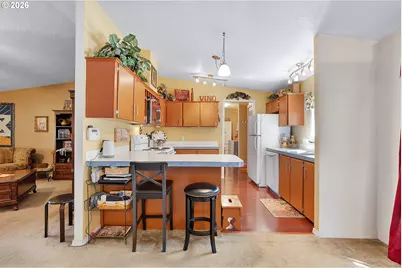 13249 SE Schiller St, Portland, OR 97236 - Photo 11