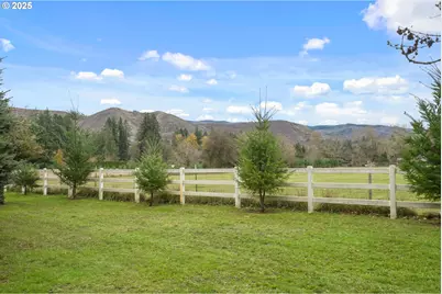 43950 McKenzie Hwy, Walterville, OR 97489 - Photo 25