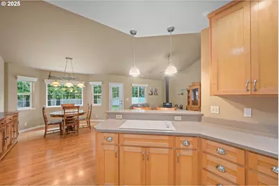 43950 McKenzie Hwy, Walterville, OR 97489 - Photo 9