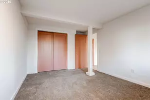 2041 Marylhurst Dr, West Linn, OR 97068 - Photo 31