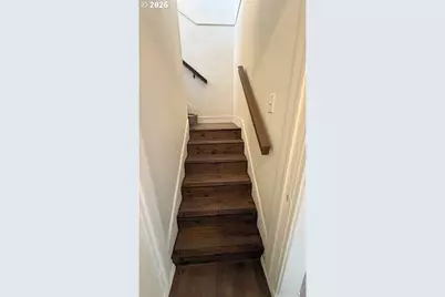 149 S Front St, Creswell, OR 97426 - Photo 15