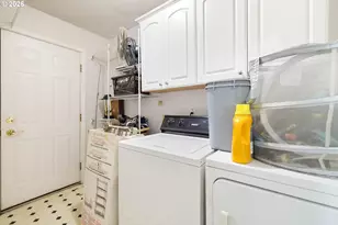 7040 N Lombard St, Portland, OR 97203 - Photo 47