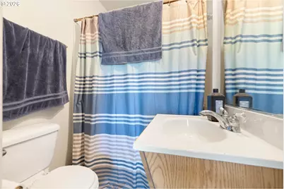 7040 N Lombard St, Portland, OR 97203 - Photo 41