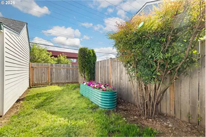 7040 N Lombard St, Portland, OR 97203 - Photo 29