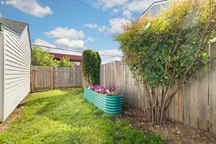 7040 N Lombard St, Portland, OR 97203 - Photo 29
