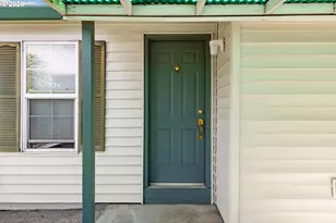 7040 N Lombard St, Portland, OR 97203 - Photo 33