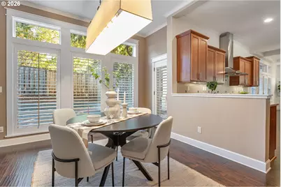 11085 NW Eggers Ct, Portland, OR 97229 - Photo 9