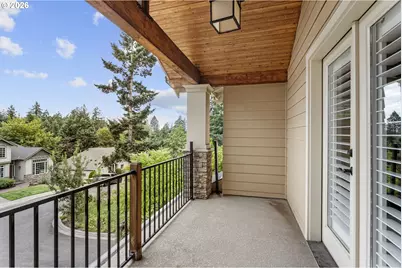 11085 NW Eggers Ct, Portland, OR 97229 - Photo 35