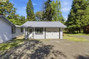 6261 Flournoy Valley Rd, Roseburg, OR 97471 - Photo 17