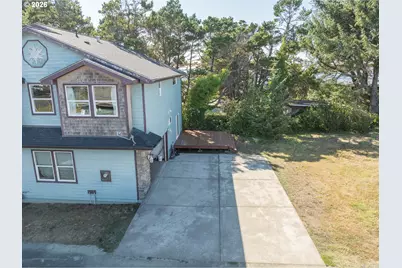 556 NW 56th St, Newport, OR 97365 - Photo 41