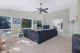 556 NW 56th St, Newport, OR 97365 - Photo 21