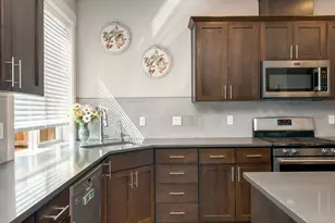 2262 Windstream St, Forest Grove, OR 97116 - Photo 7