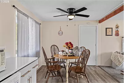 1893 Sunset Ln, Myrtle Point, OR 97458 - Photo 15