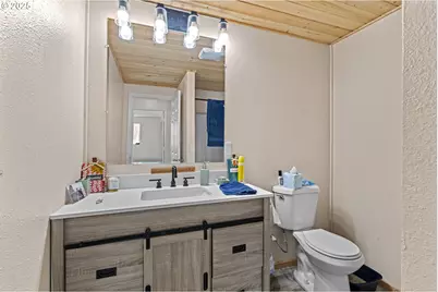 1893 Sunset Ln, Myrtle Point, OR 97458 - Photo 23