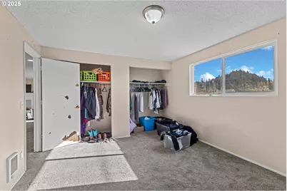 1893 Sunset Ln, Myrtle Point, OR 97458 - Photo 17