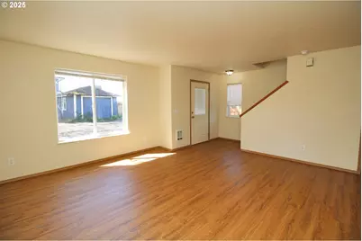 5038 N Vanderbilt St, Portland, OR 97203 - Photo 27