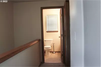 5038 N Vanderbilt St, Portland, OR 97203 - Photo 37