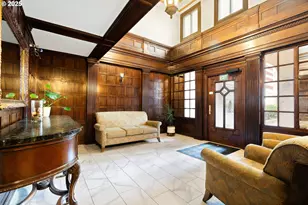 1811 NW Couch St, Portland, OR 97209 - Photo 23