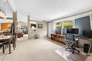 17747 S Greenfield Dr, Oregon City, OR 97045 - Photo 19