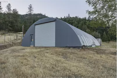 1604 Spring Brook Rd, Myrtle Creek, OR 97457 - Photo 29