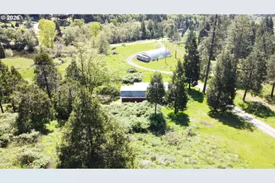 1604 Spring Brook Rd, Myrtle Creek, OR 97457 - Photo 43