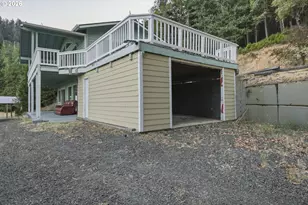 1604 Spring Brook Rd, Myrtle Creek, OR 97457 - Photo 5