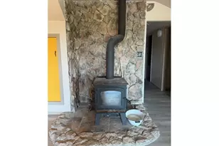 1604 Spring Brook Rd, Myrtle Creek, OR 97457 - Photo 5