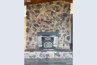 1604 Spring Brook Rd, Myrtle Creek, OR 97457 - Photo 9