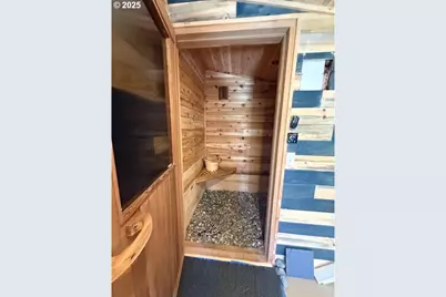 1604 Spring Brook Rd, Myrtle Creek, OR 97457 - Photo 25