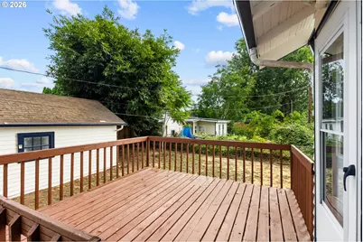 251 Kingwood Ave, Salem, OR 97304 - Photo 23