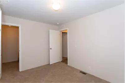 5660 Daisy St #69, Springfield, OR 97478 - Photo 21