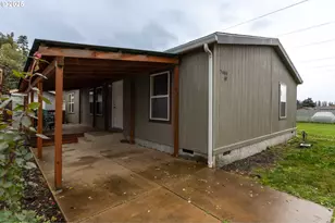 5660 Daisy St, Springfield, OR 97478 - Photo 1